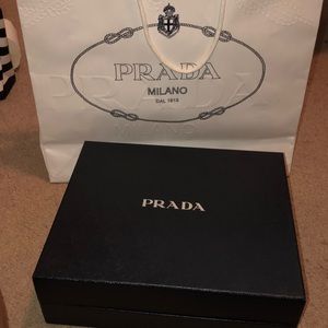 Brand new Prada hat/ visor. Tag and box included.